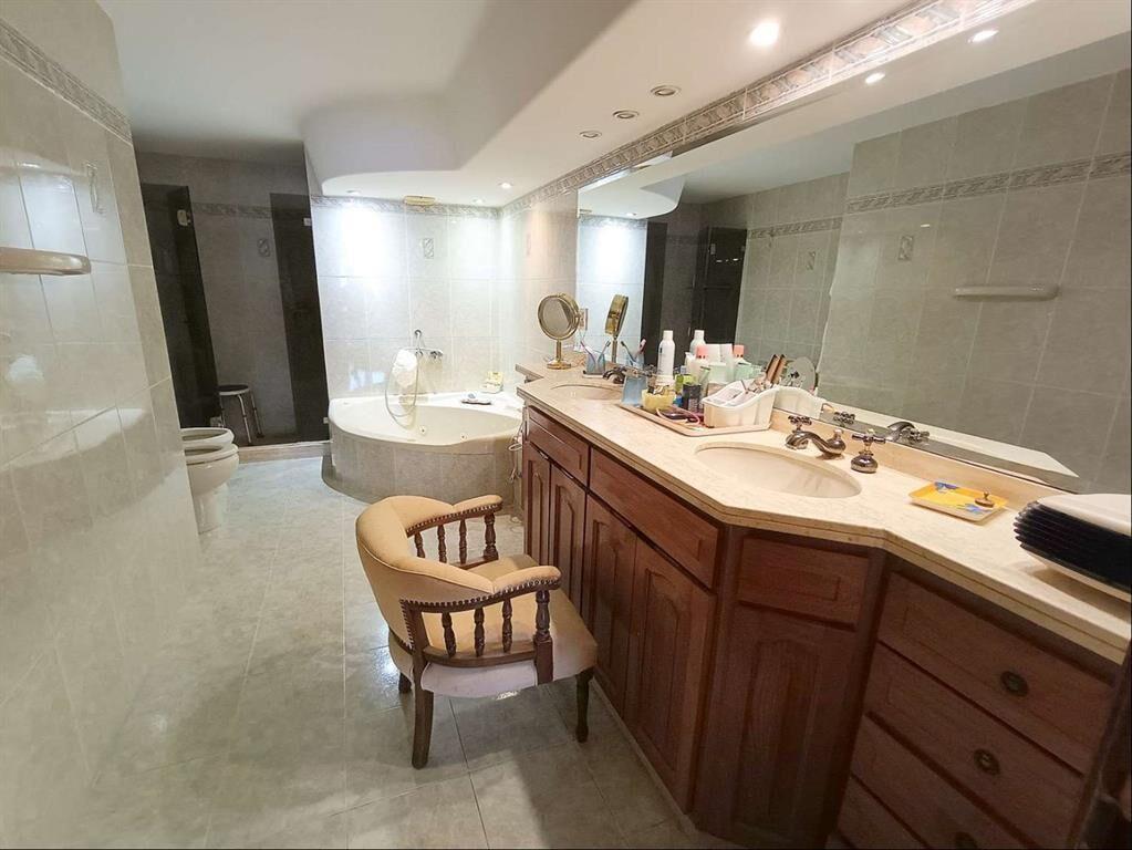 Alquiler Apartamento Punta Carretas 4 Dormitorios 5 Baños M