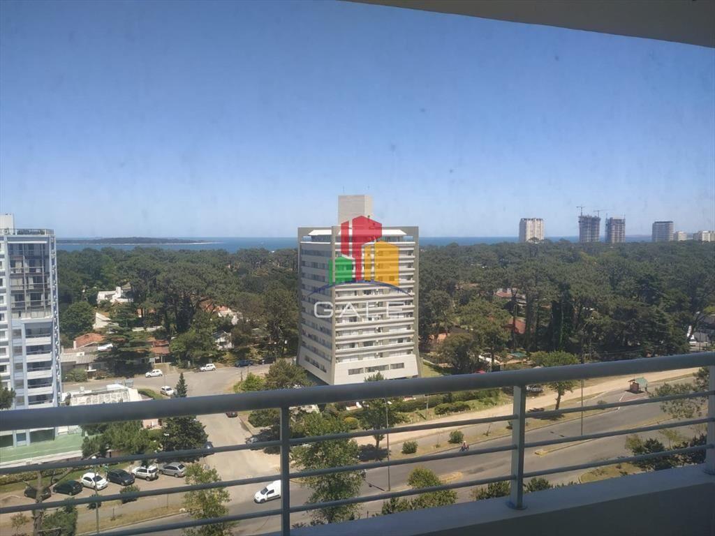 Apartamento A Estrenar Esquinero, En Edificio Con
