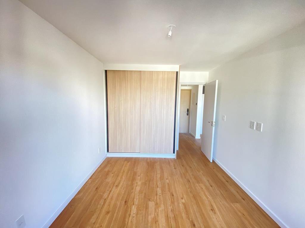 Alquiler Apartamento 1 dormitorio y Garaje Punta Carretas M