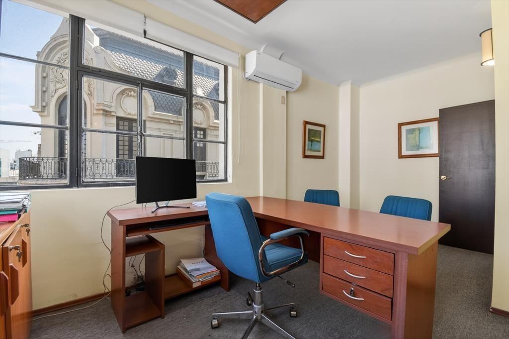 Oficina en venta en Ciudad Vieja