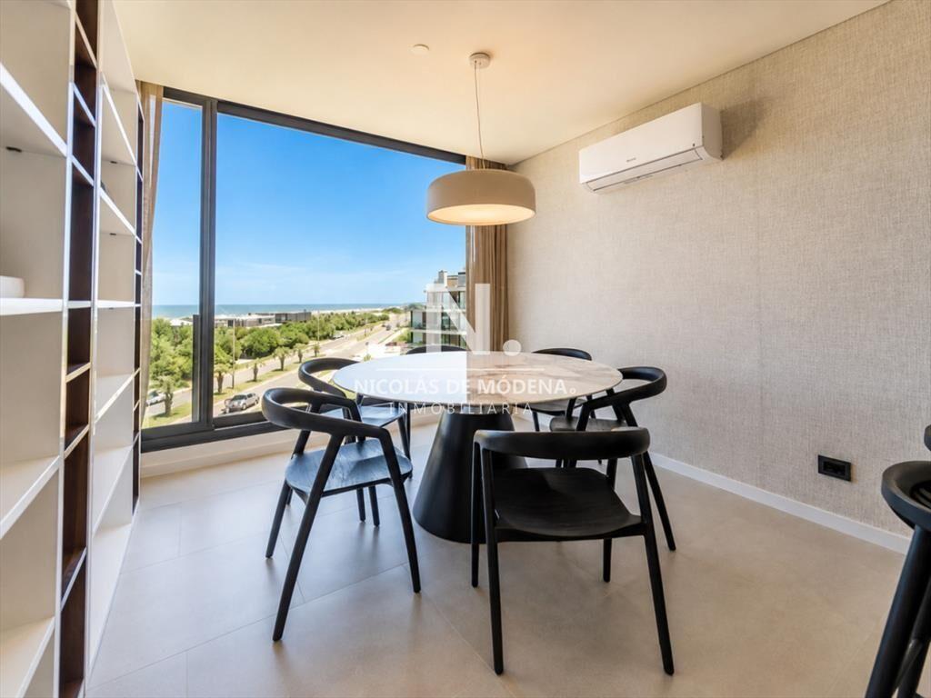 Exclusivo Penthouse en Venta frente al Mar -