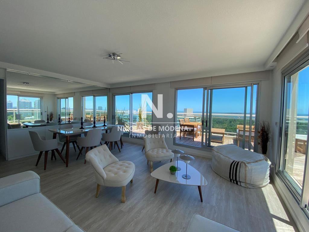 Apartamento en venta 3 dormitorios en Roosevelt