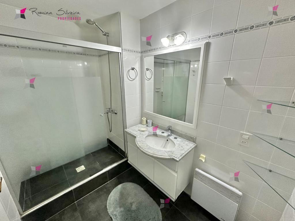 VENTA DE APARTAMENTO DE 1 DORMITORIO Y MEDIO EN
