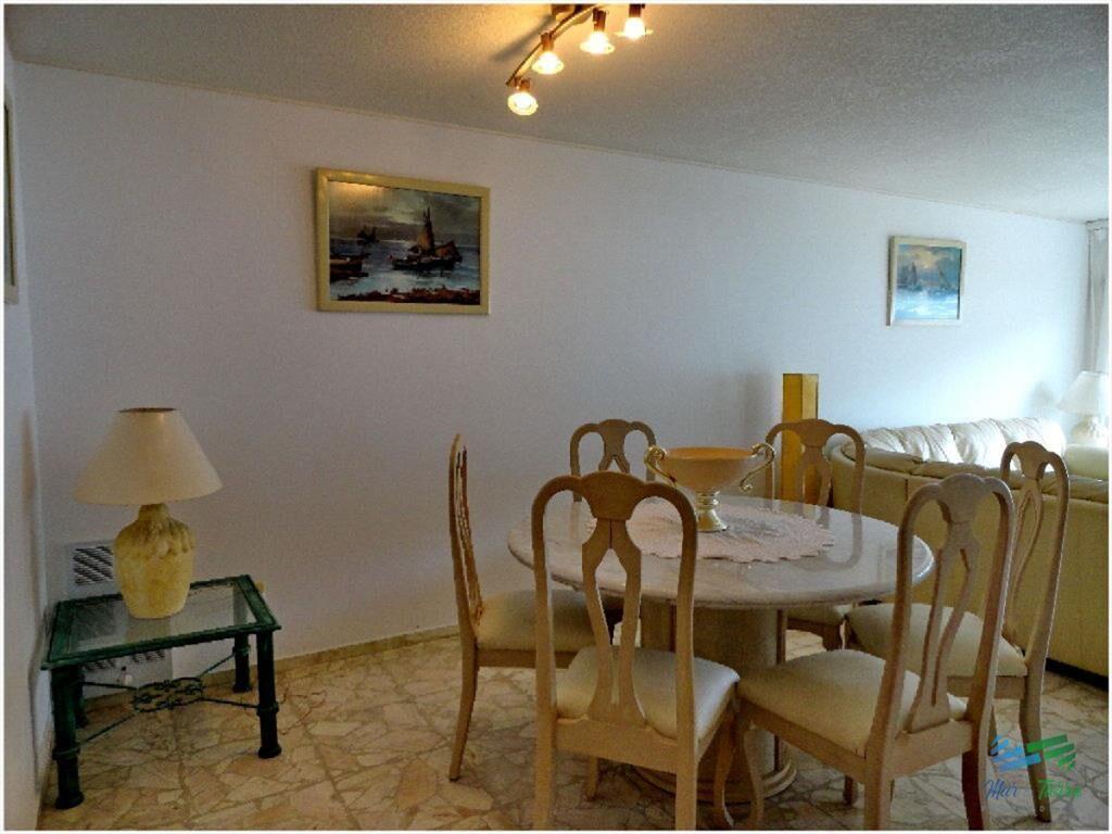 Apartamento súper amplio y cómodo , con vista,