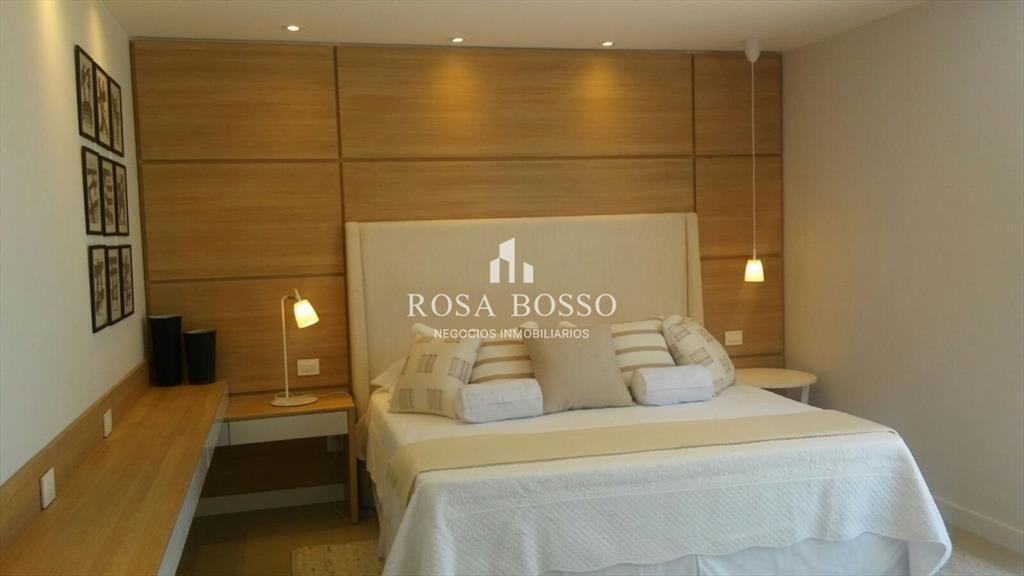 Casa en Mansa, 4 dormitorios *
