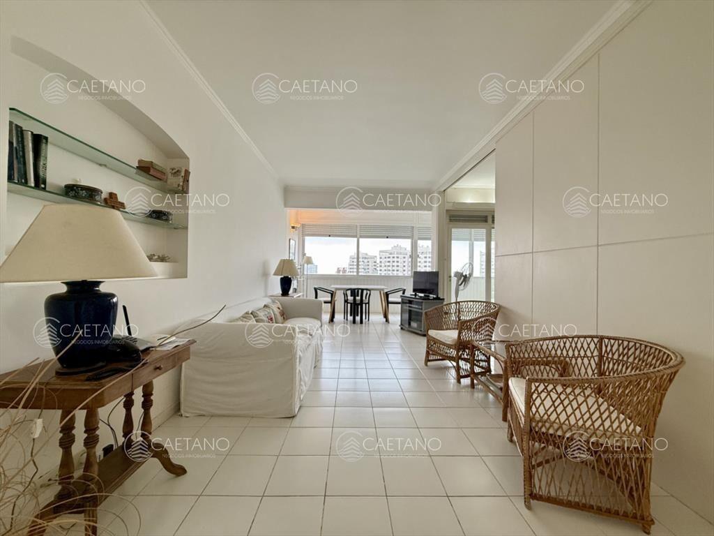 Apartamento en venta en Vanguardia Piso 12 hacia