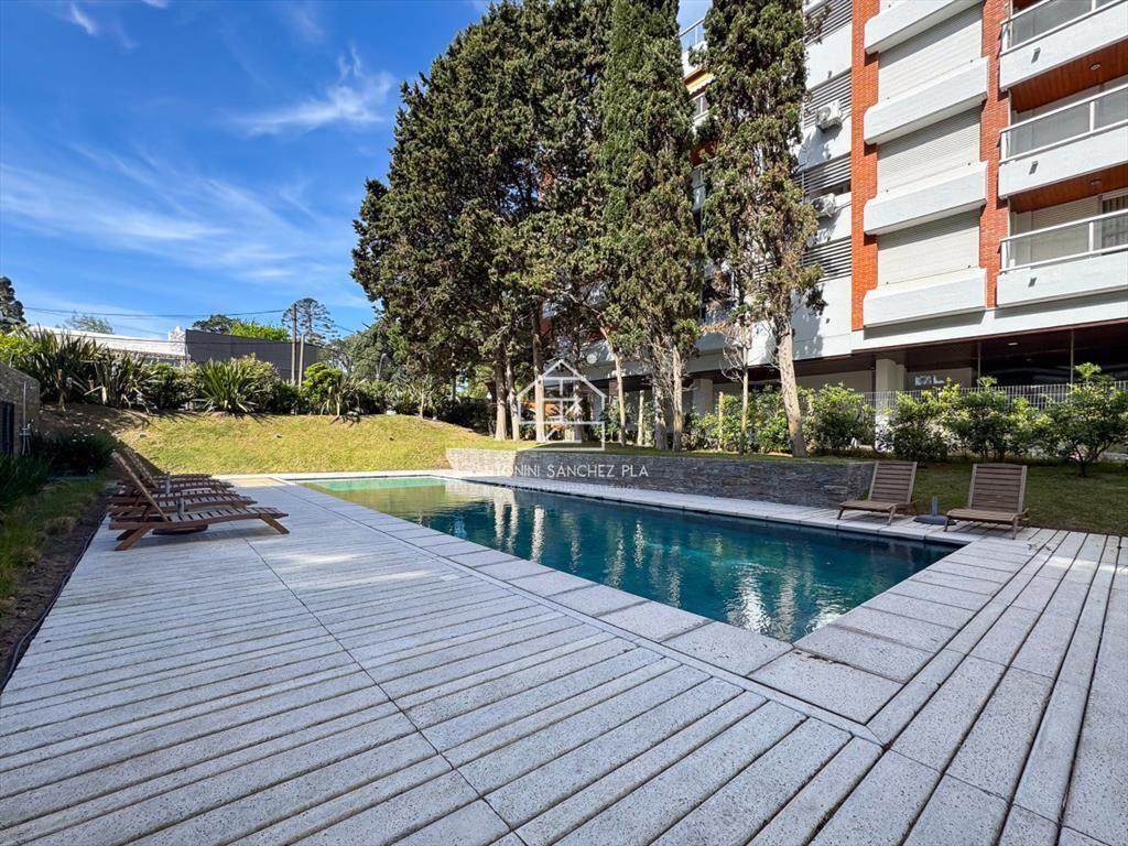 Venta apartamento 2 dormitorios en Playa Mansa, Punta del E