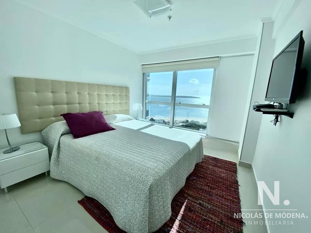 Apartamento en Venta de 2 dormitorios en Playa Mansa , Punt