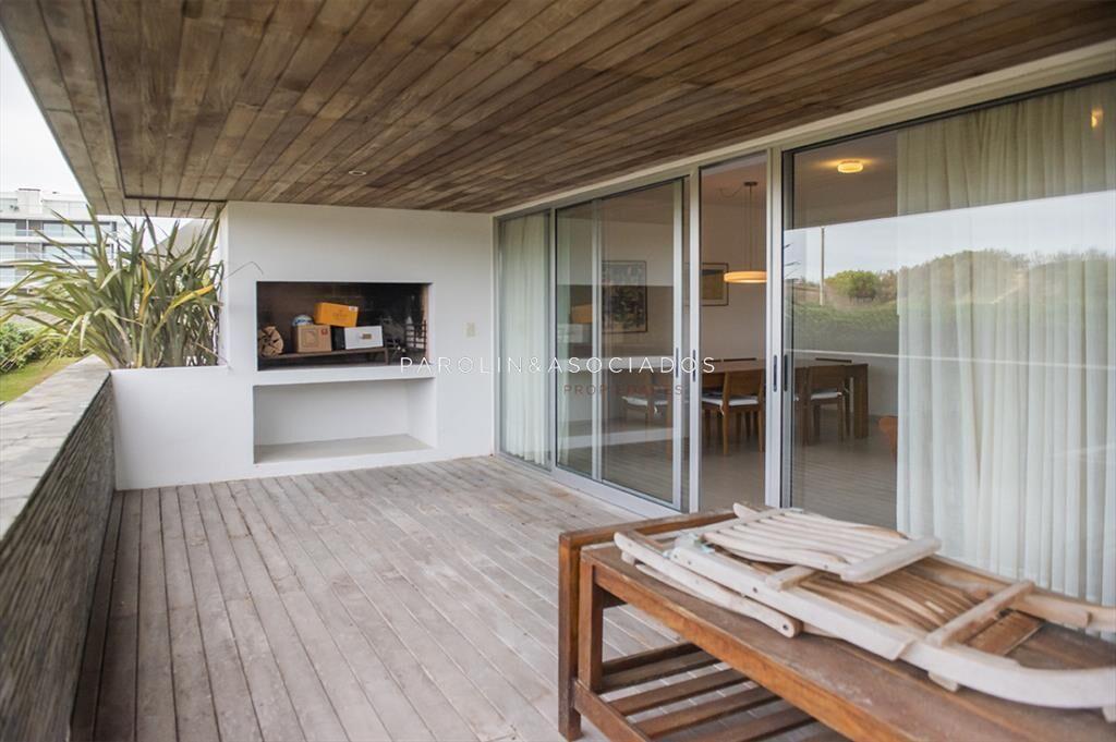 Apartamento en venta de 2 dormitorio edificio Brava 28, Pun