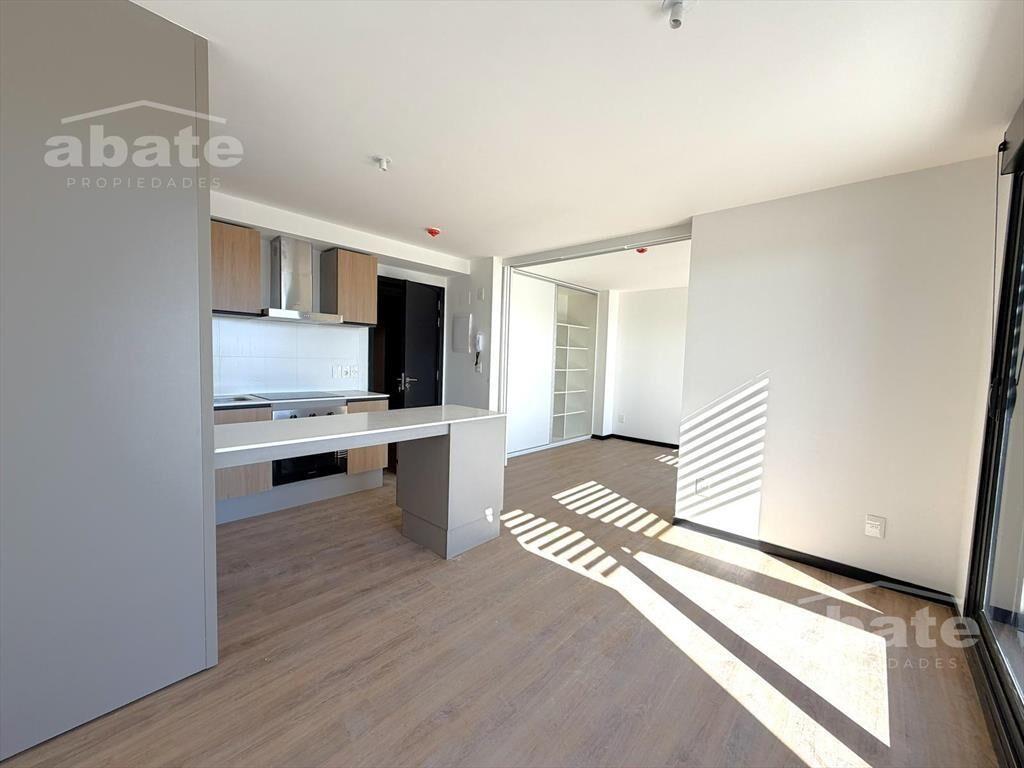 Penthouse 1 dormitorio con gran terraza y parrillero privad