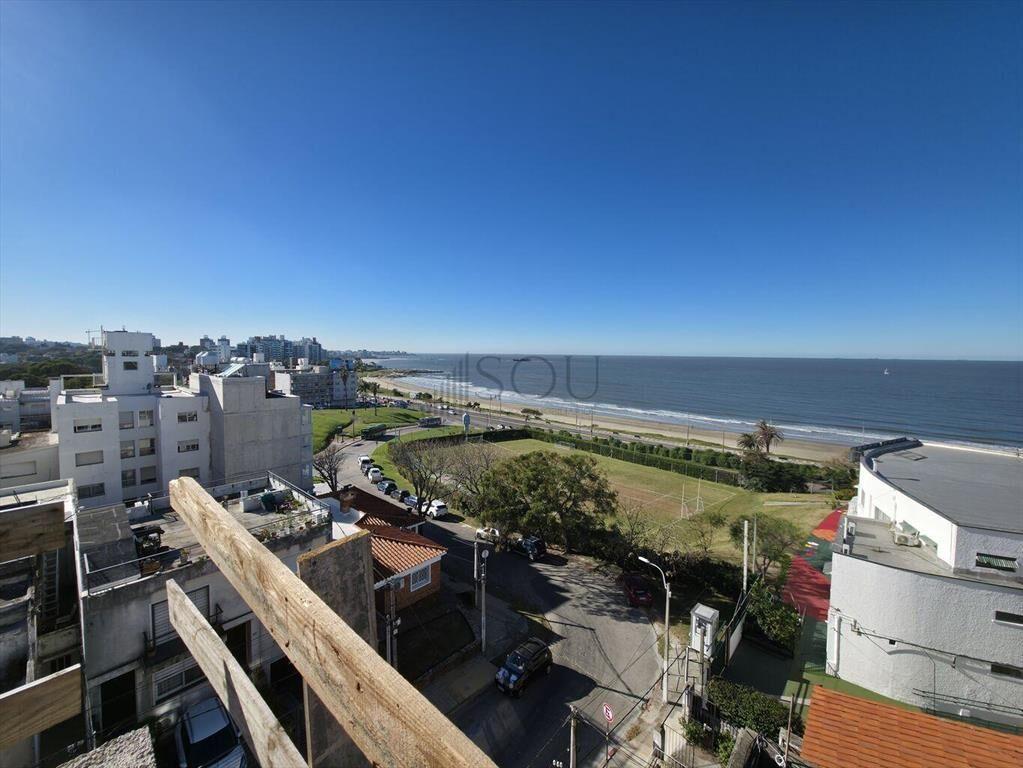 Venta apartamento 2 dormitorios  en Buceo.