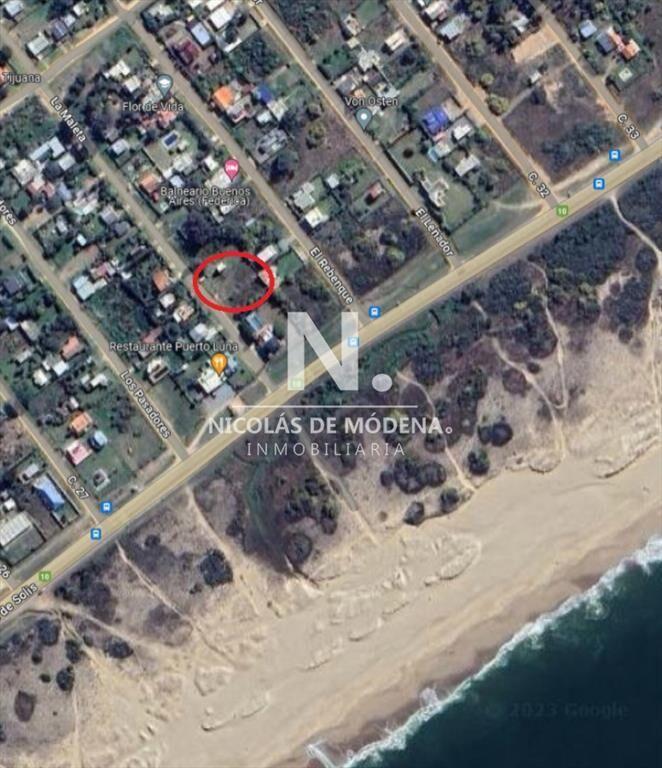 Terreno en venta a solo metros del mar. Balneario