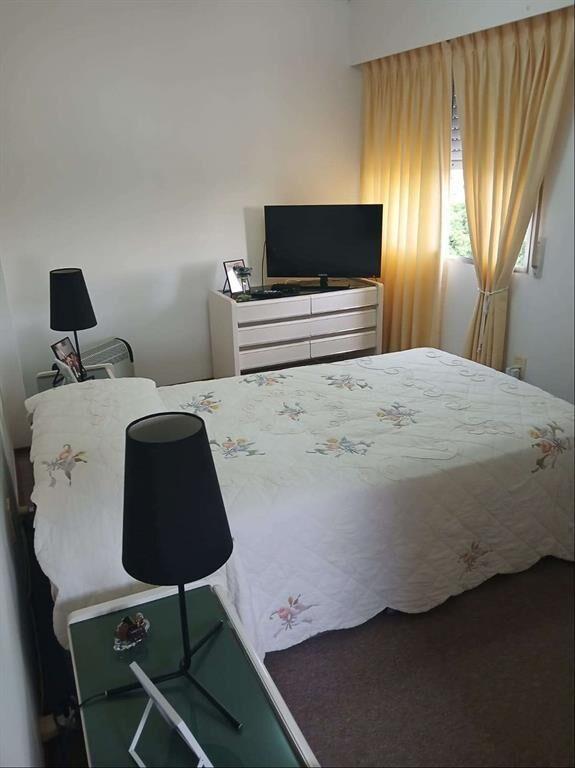 HERMOSO APARTAMENTO A METROS DE RAMBLA 4 dormitorios 2 baño