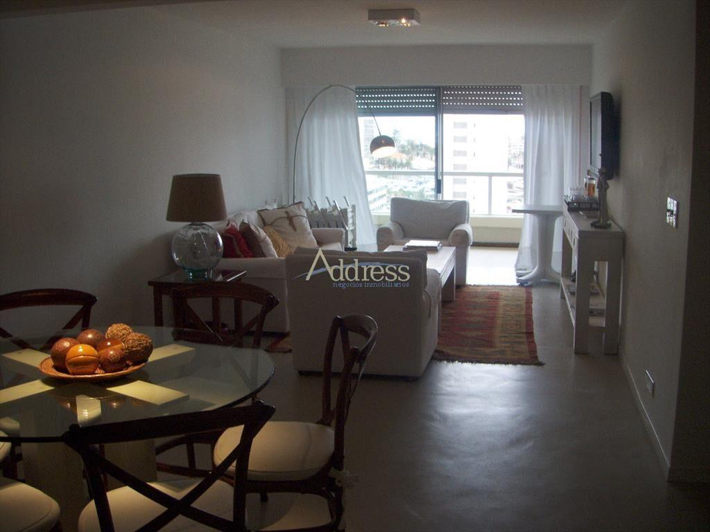 Apartamento en Peninsula, 2 dormitorios *