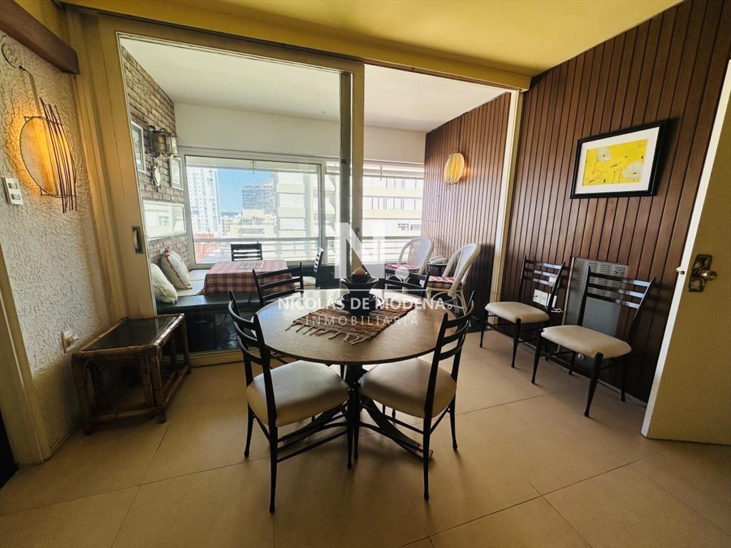 Venta de apartamento de dos dormitorios en Punta