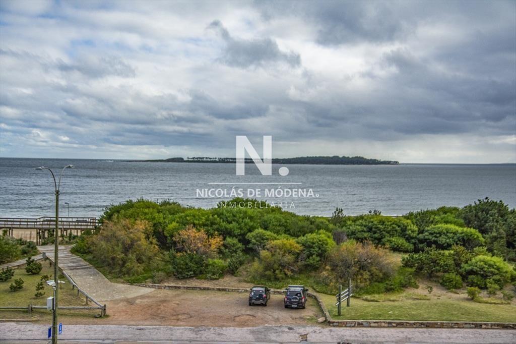 Espectacular departamento en venta en Torre de 3