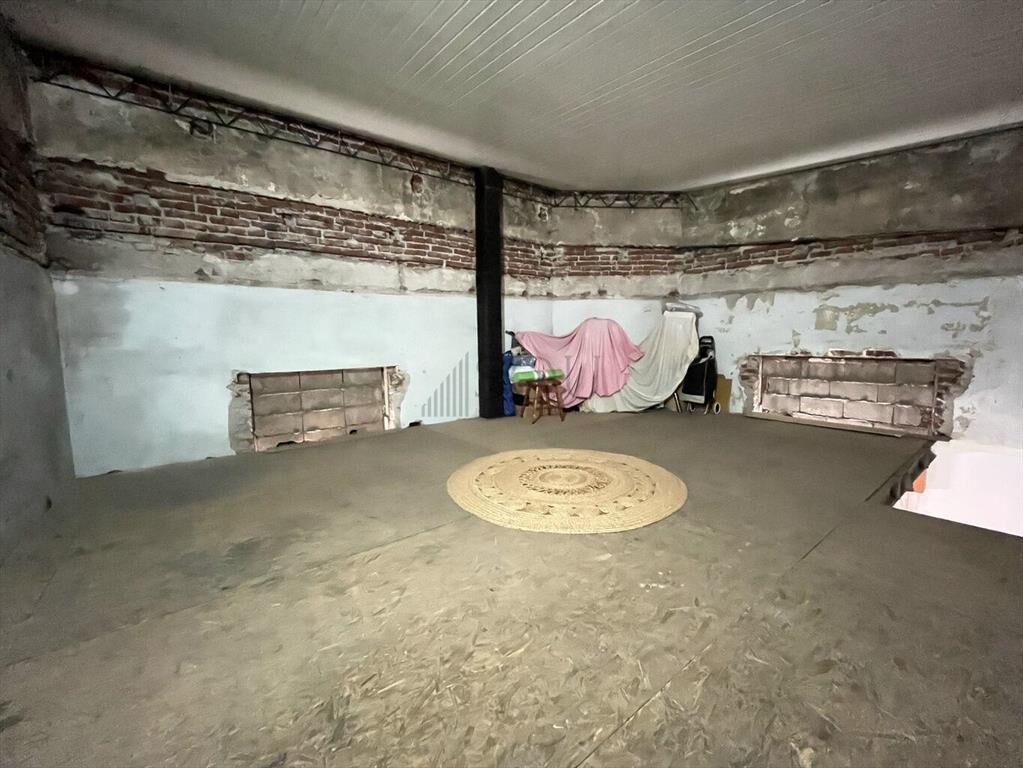 VENTA CASA ESQUINA 2 DORMITORIOS CON COCHERA – CERRO