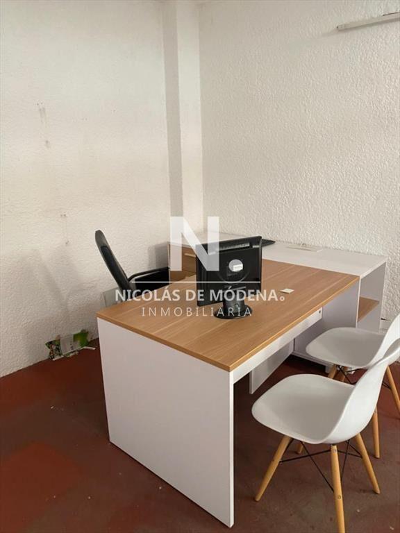 Local en venta galeria centro de Maldonado