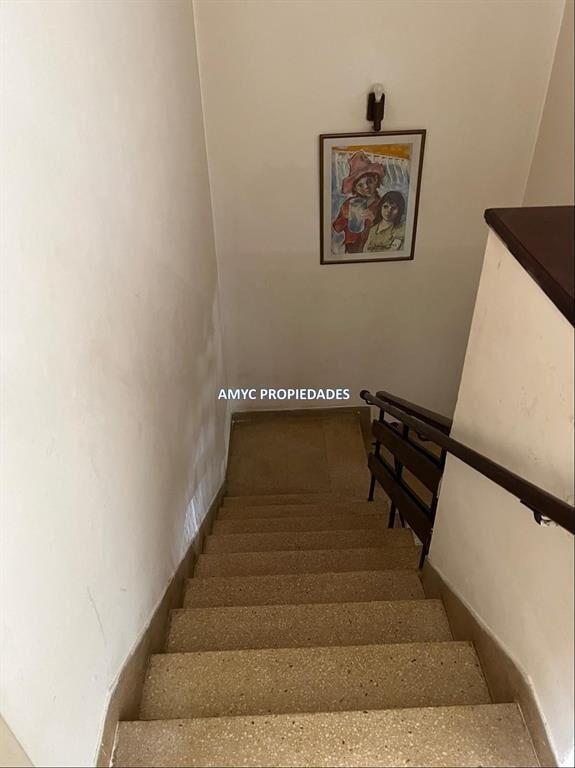 CASA EN 2 PLANTAS 3 DORM Y GARAGE PARA EMPRESA O FAMILIA