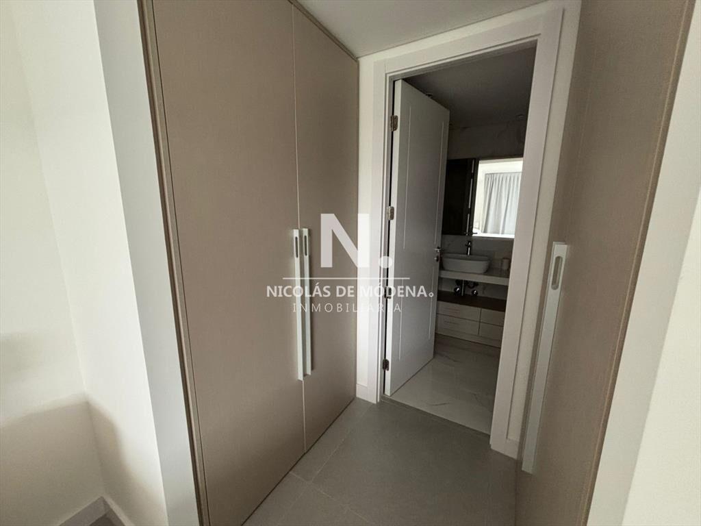 Vende apartamento en Manantiales frente al mar de