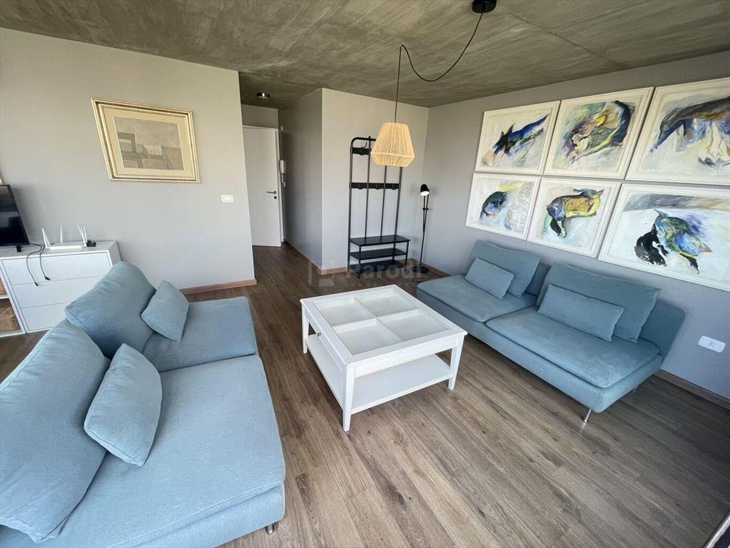 PARODI VENTA PENTHOUSE PARQUE RODO 2 DORMITORIOS