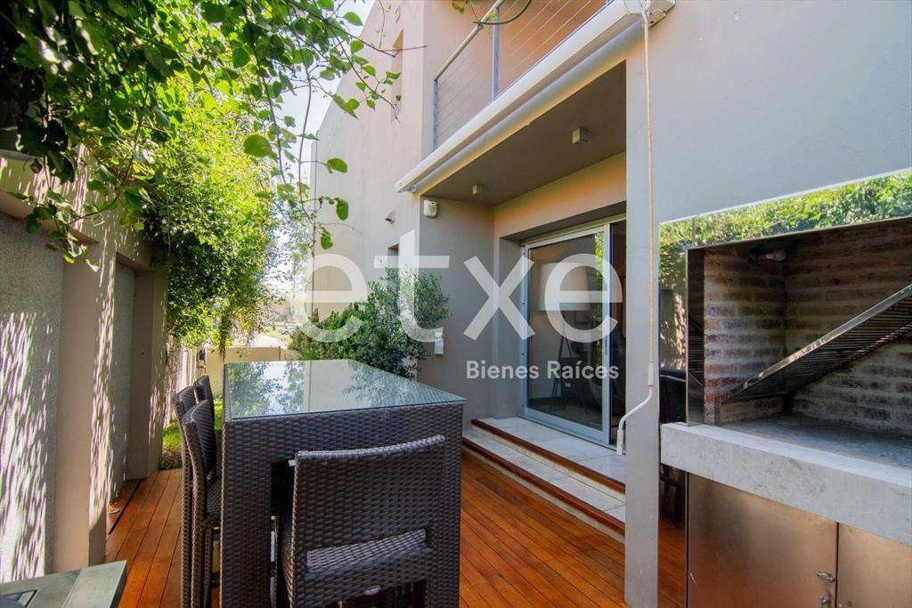 Apartamento en Venta Rambla de Carrasco...