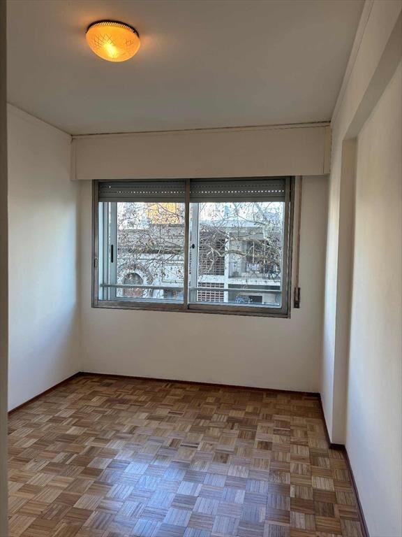 ALQUILER CENTRO UN DORMITORIO NUEVO PARA INGRESAR