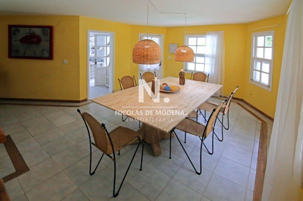 Venta de Casa de 4 dormitorios en La Barra, Punta