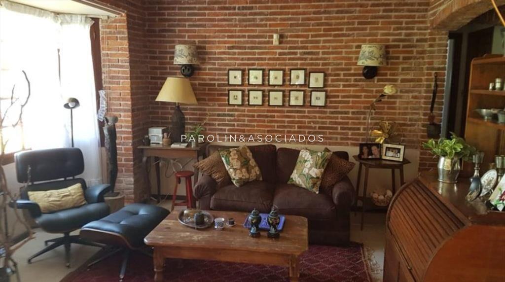 Espectacular Chalet en Playa Brava