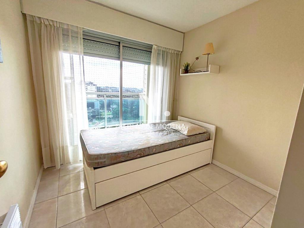 En venta apartamento 2 dormitorios Roosevelt, del