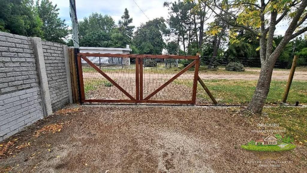 Se vende amplio terrenos en Parque del Plata