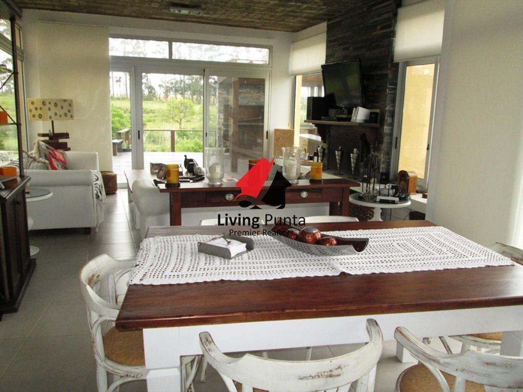Casa en San Vicente, 3 dormitorios *