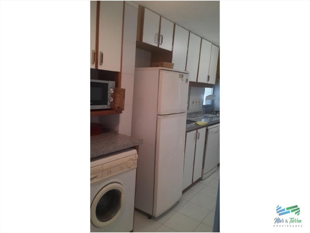 Apartamento en Brava, 2 dormitorios *