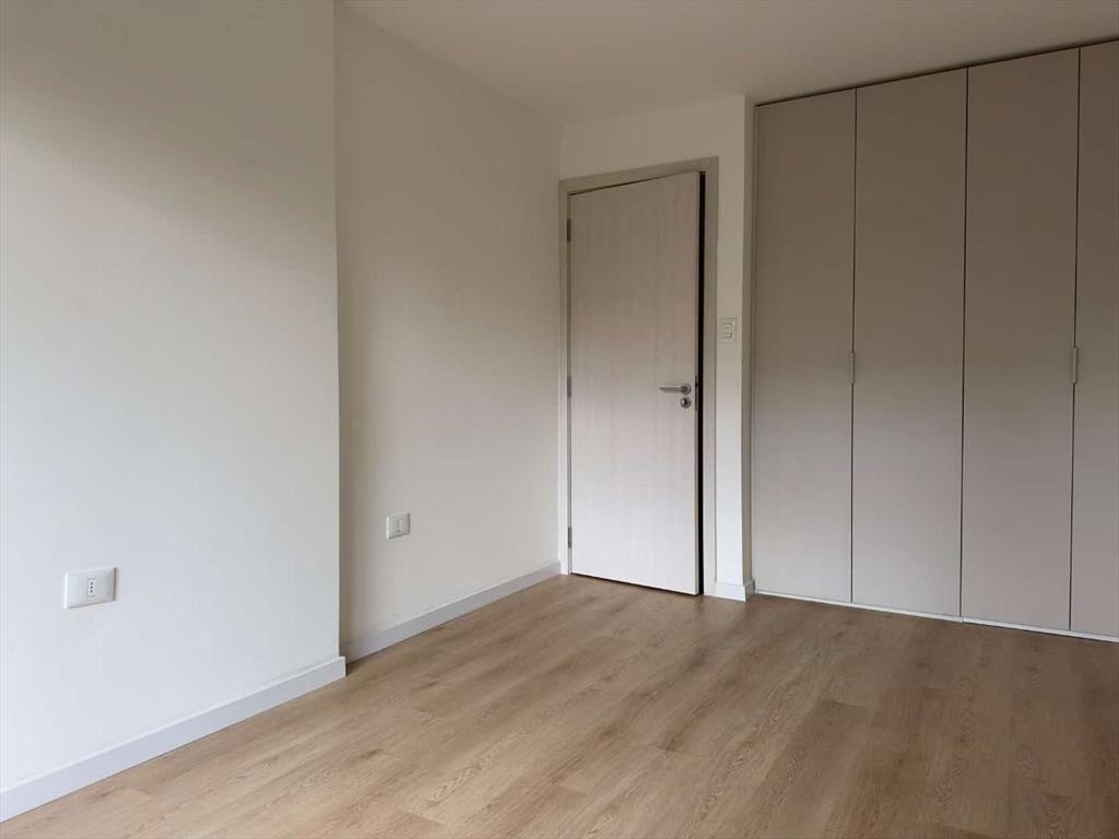 VENTA APARTAMENTO 2 DORMITORIOS, PATIO Y GARAGE