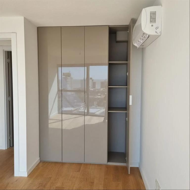Alquiler De Apartamento A Estrenar En Rambla