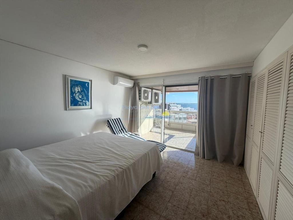 Apartamento de 3 dormitorios en alquiler anual e