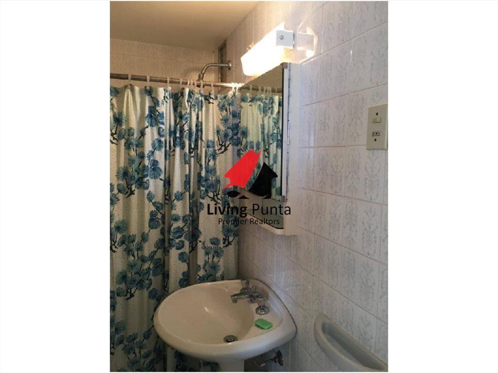 Apartamento en Peninsula, 3 dormitorios *