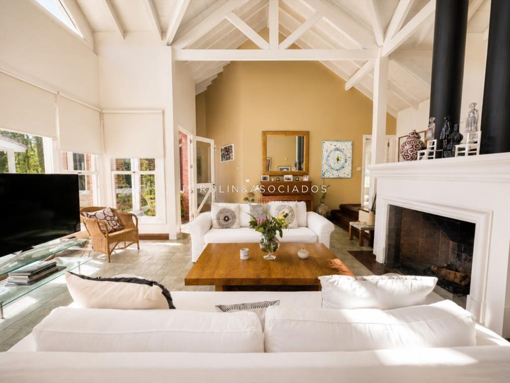ESPECTACULAR CASA EN EL GOLF DE 5 DORMITORIOS EN