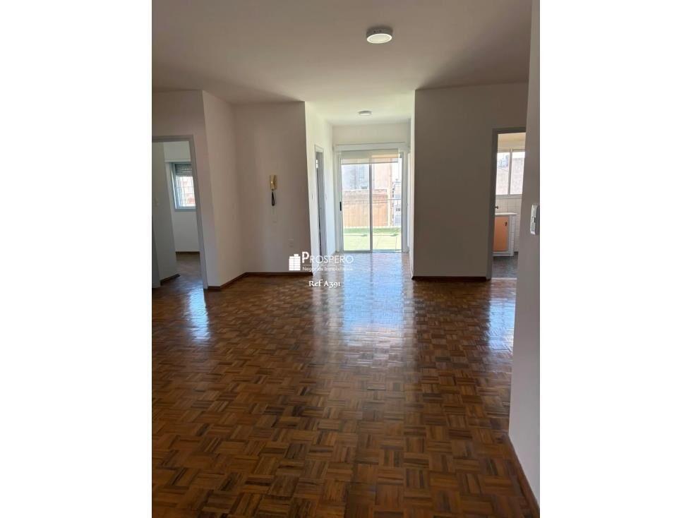 A391 alquiler penthouse apto 2 dorm Centro c/cochera y terra