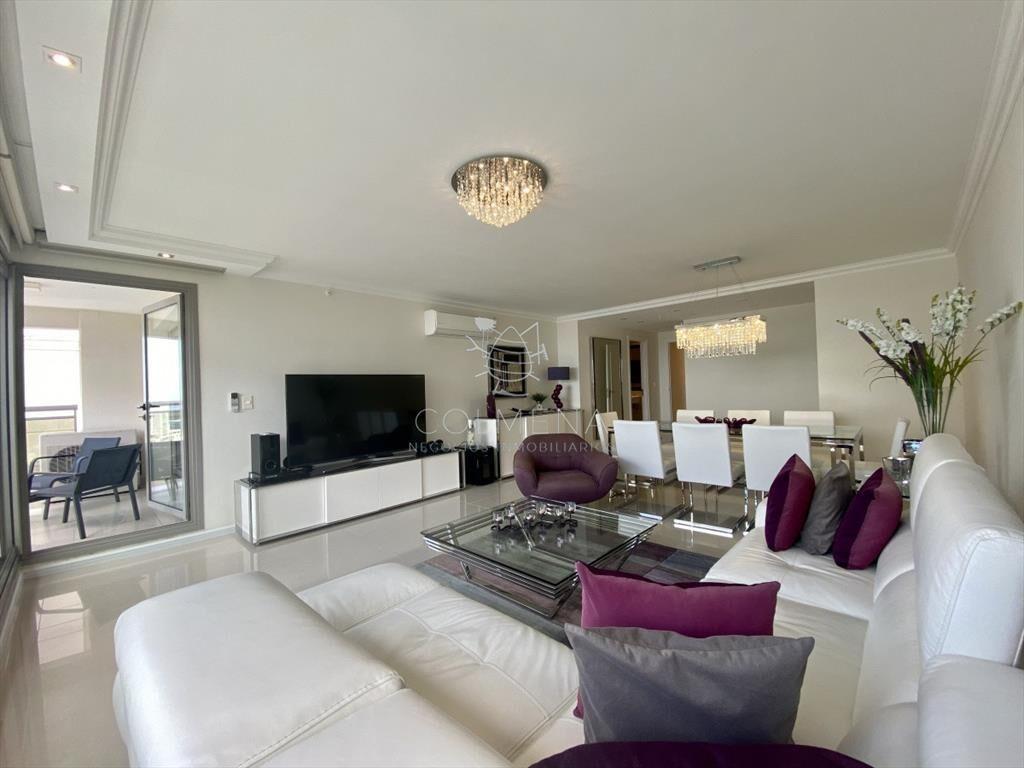Vende apartamento ideal en Brava con vista al mar