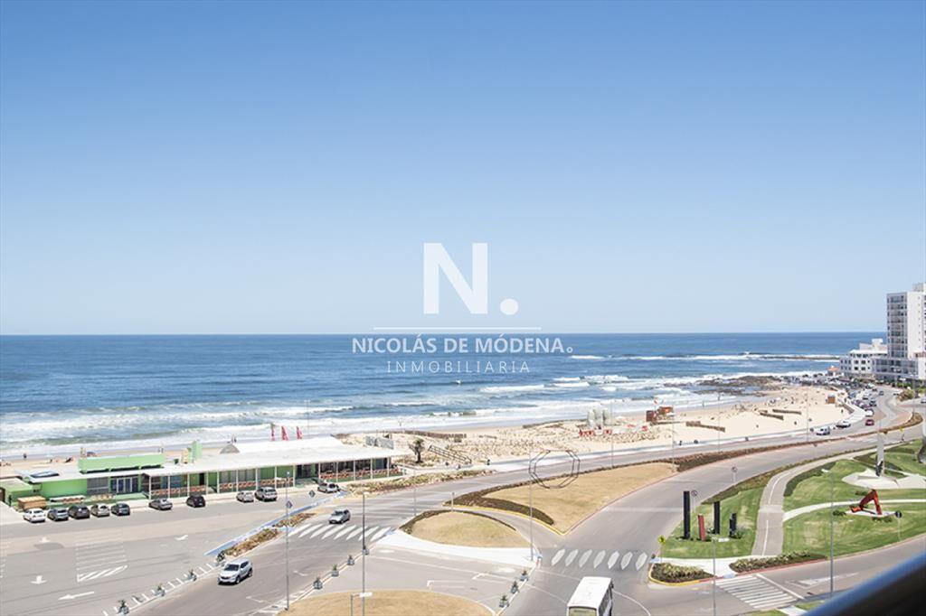 Apartamento en Playa Brava - Torre Imperiale