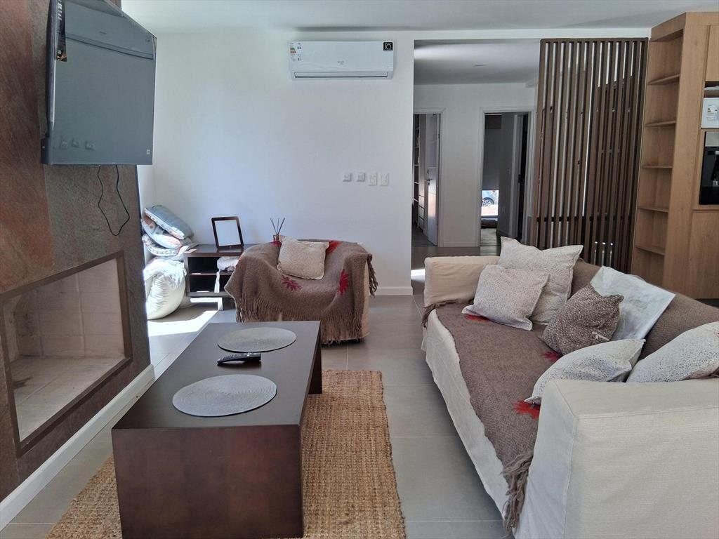 Venta casa 5 dormitorios en Solanas, Punta Ballena