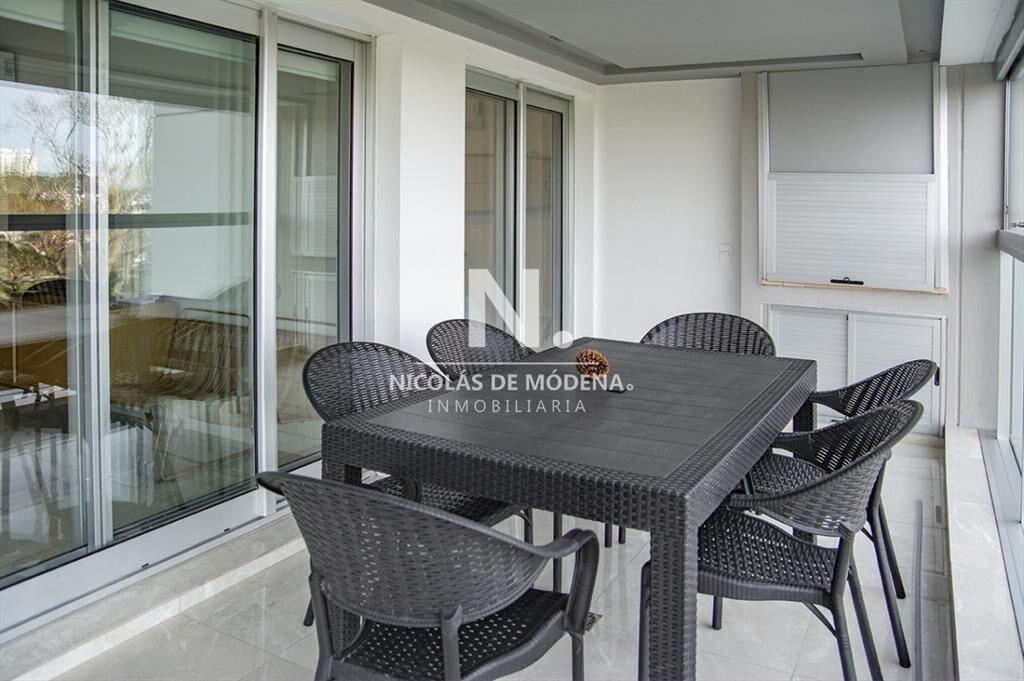 MIAMI BOULEVARD , departamento de 2 dormitorios