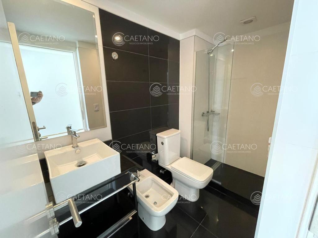 Alquiler Anual Apartamento Art Tower Punta del Este