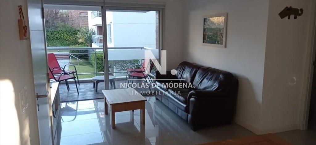 Vende apartamento en Rincón del Indio - Punta de