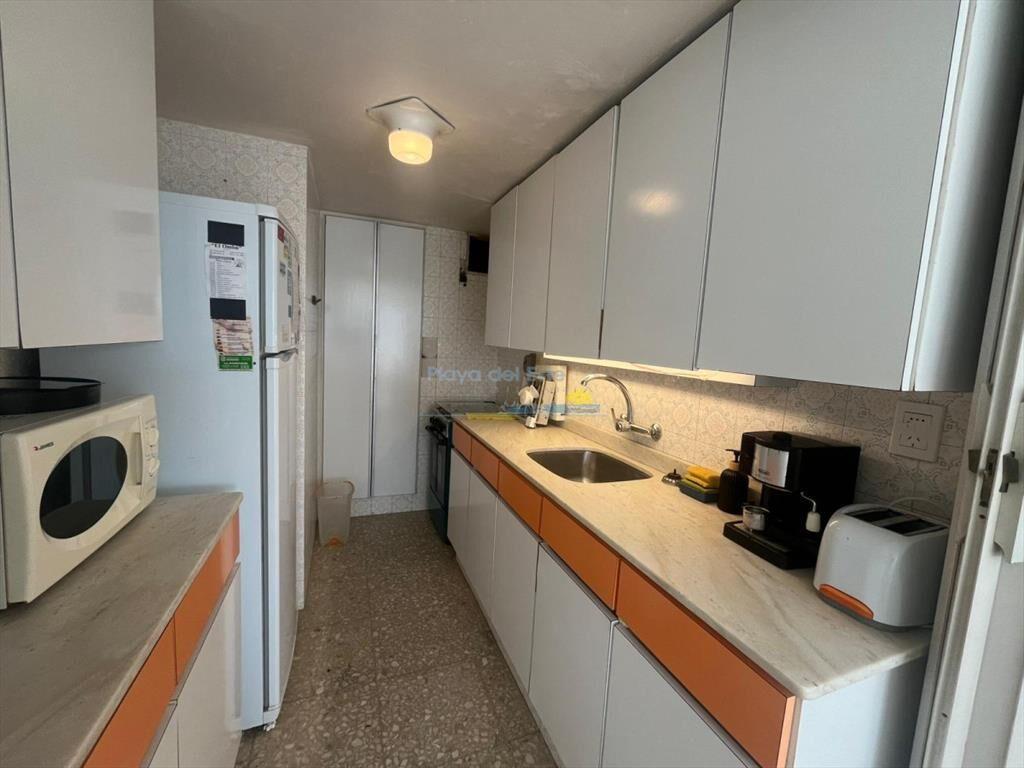 Apartamento de 3 dormitorios en alquiler , Punta