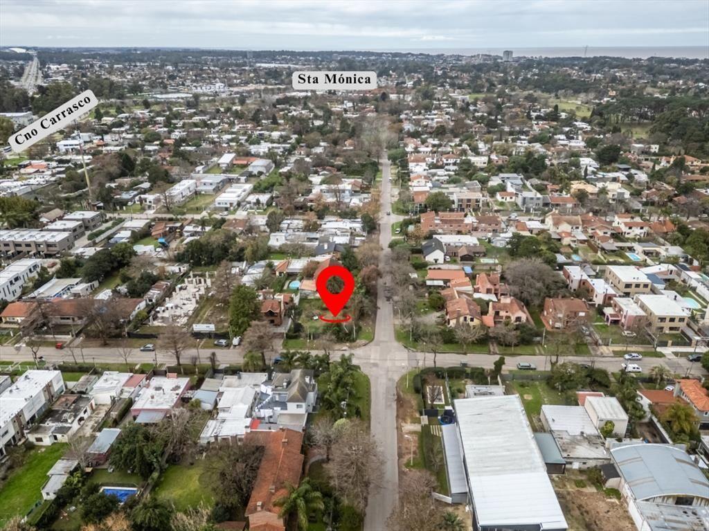 Terreno en venta de 527m2 en Carrasco Norte