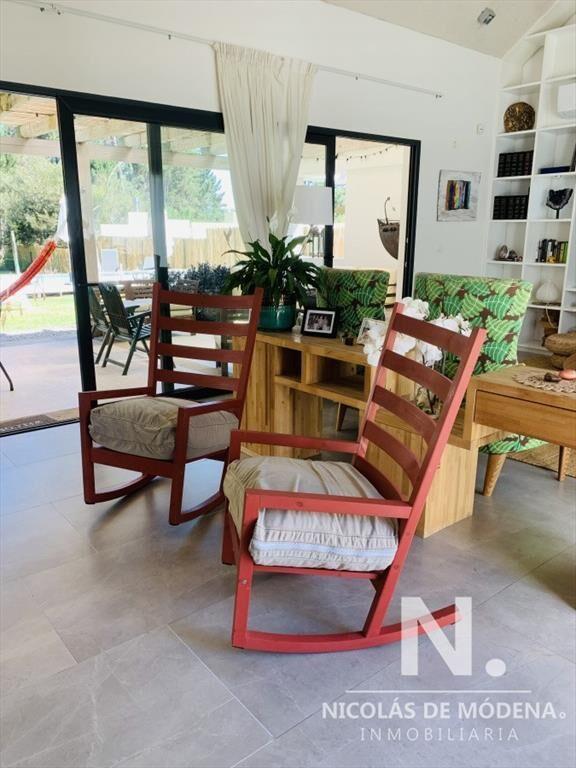 Moderna casa en Venta, 3 dormitorios, Punta del Este