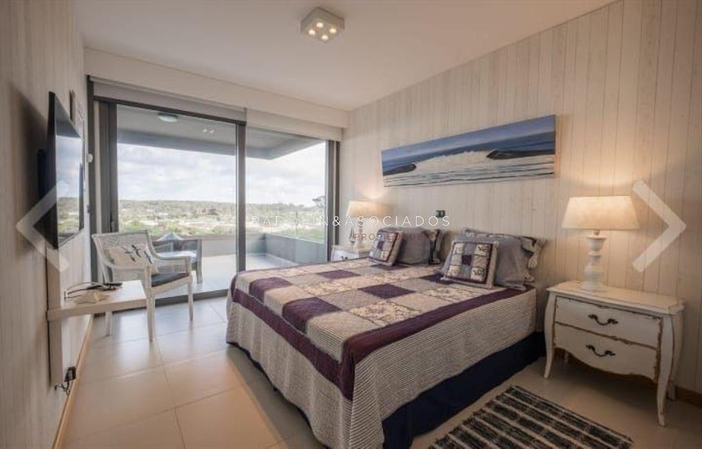 Apartamento en venta en Tiburon terrazas, Brava,