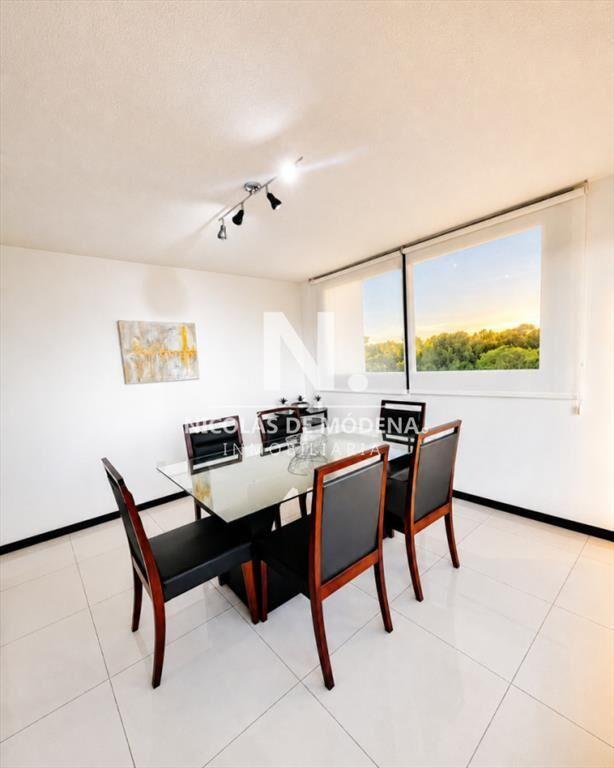 En venta apartamento de 3 dormitorios en Punta